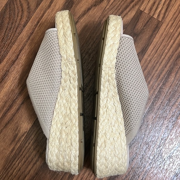 GUC Eileen Fisher Tali Wedge size 8.5 - Picture 4 of 7